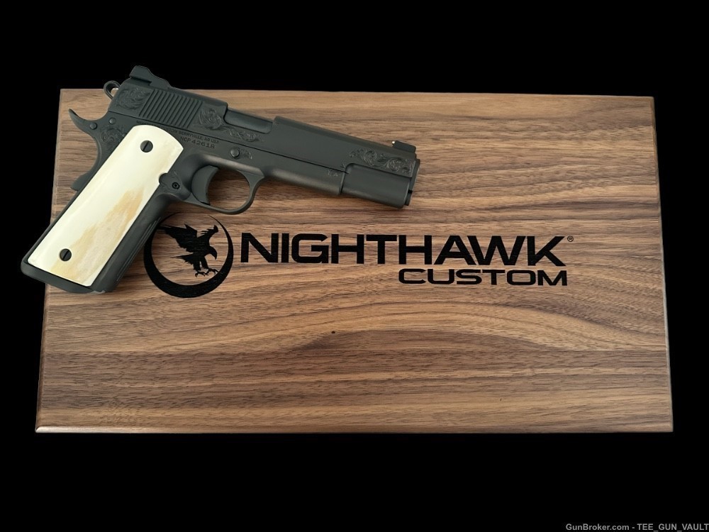 NIGHTHAWK CUSTOM VIP BLACK .45ACP GIRAFFE BONE GRIPS. NIB WITH DISPLAY CASE-img-4