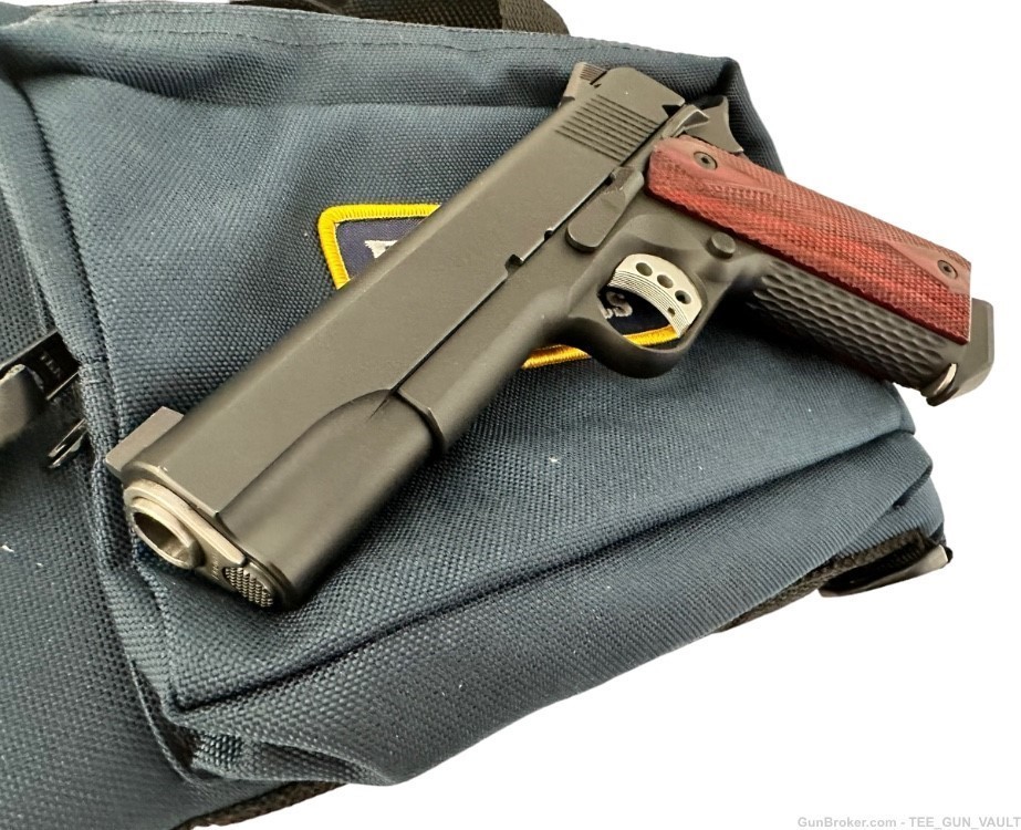 Ed Brown Special Forces 45 Semi Auto 1911 Pistol in original case like new-img-4