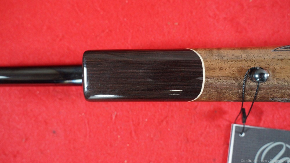 WEATHERBY MARK V DELUXE 28" 340WBY 3 ROUNDS BLUED WALNUT(WEMDX01N340WR8B)-img-43