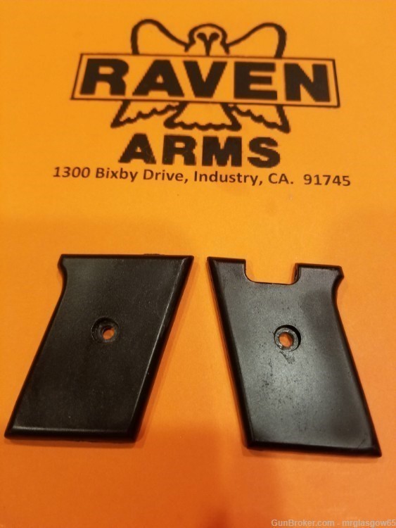 Raven / Phoenix Arms MP25, MP-25, P25, P-25 Smooth Black Grips (Lg Safety)-img-1