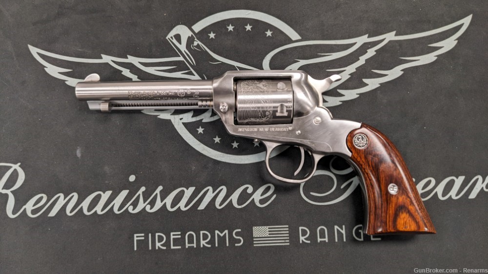 USED Ruger New Bearcat 22LR revolver, nicely engraved, with a soft case-img-1