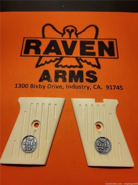 Raven / Phoenix Arms MP25, MP-25, P25, P-25 Faux Ivory Groove Grips (Flip S-img-1