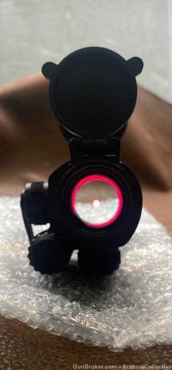 Aimpoint Comp M3 2MOA NEW condition red dot -img-0