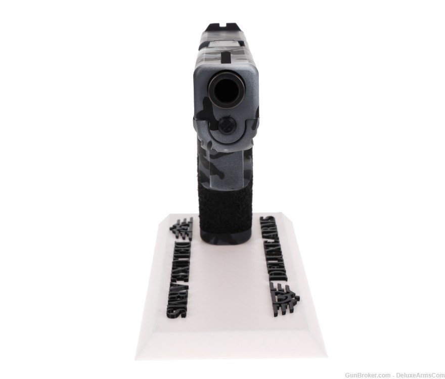 Custom CSS Glock 19 G19 Gray Black Woodlands Camo Cerakote and Grip Stipple-img-4