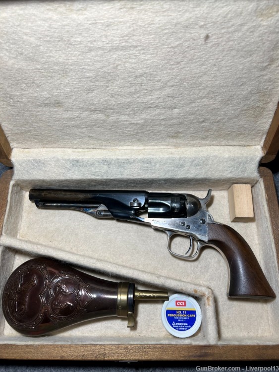A.Uberti & Co 36 caliber 1861 Navy Revolver-img-0