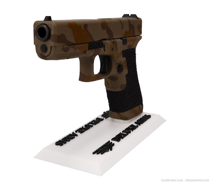 Custom CSS Glock 17 G17 Desert Tan Woodlands Camo Cerakote and Grip Stipple-img-5