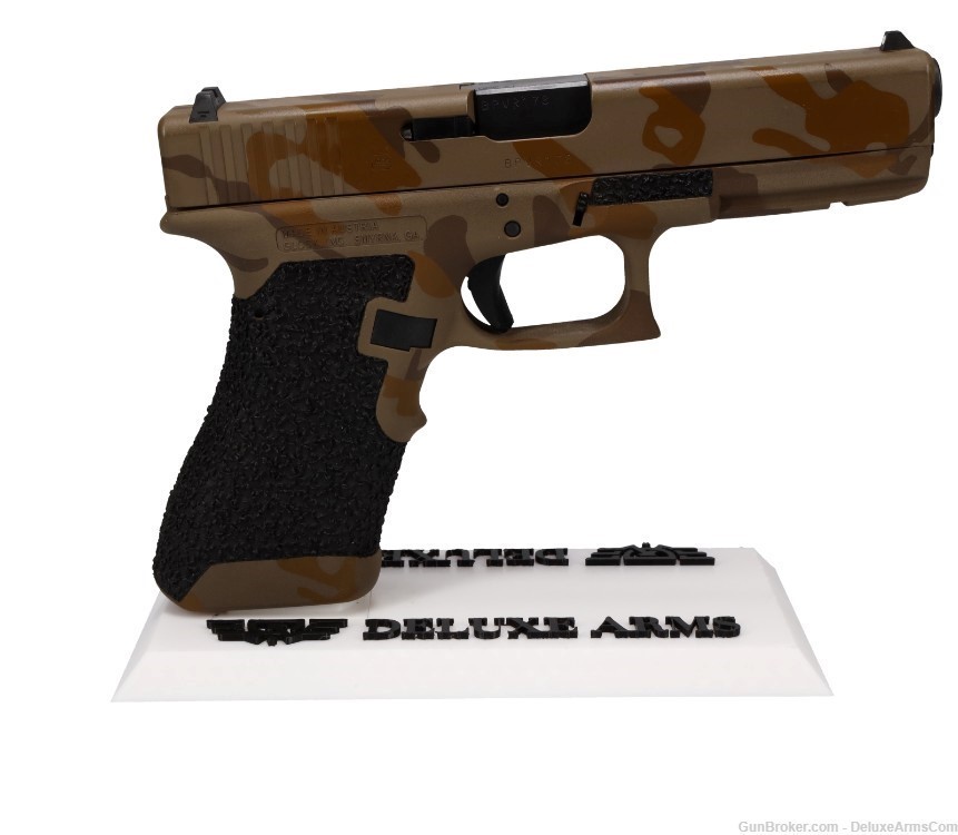 Custom CSS Glock 17 G17 Desert Tan Woodlands Camo Cerakote and Grip Stipple-img-1