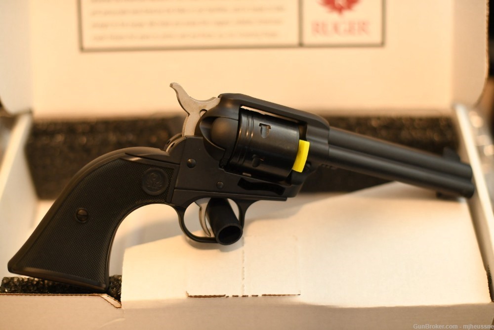 Ruger Wrangler 22 LR 4.62" 6-Rd Revolver Black Cerakote-img-1
