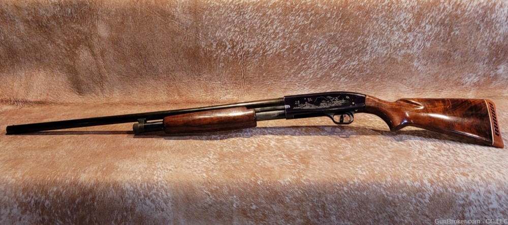 Mossberg 500 12ga Engraved Country Squire-img-1