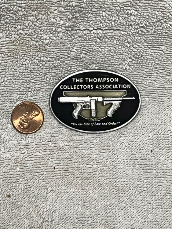 Thompson Collector's Association medallion paperweight challenge coin-img-0