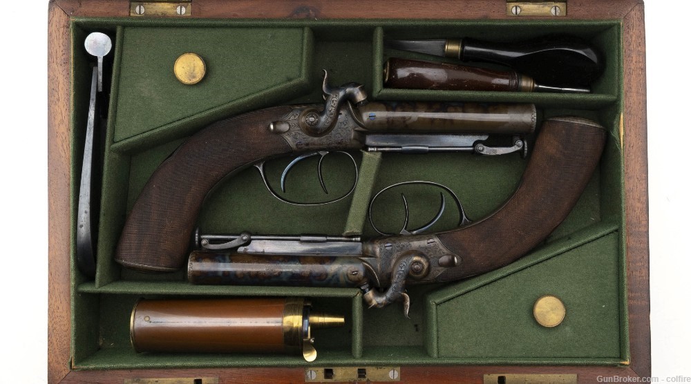 Beautiful Cased Pair of English Travelers Percussion Pistols (AH6543)-img-0