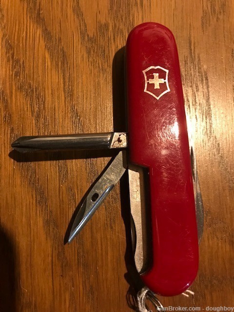 Victorinox Officer Suisse 2 blade + 4 tools knife MASTER MIX FEEDS-img-2