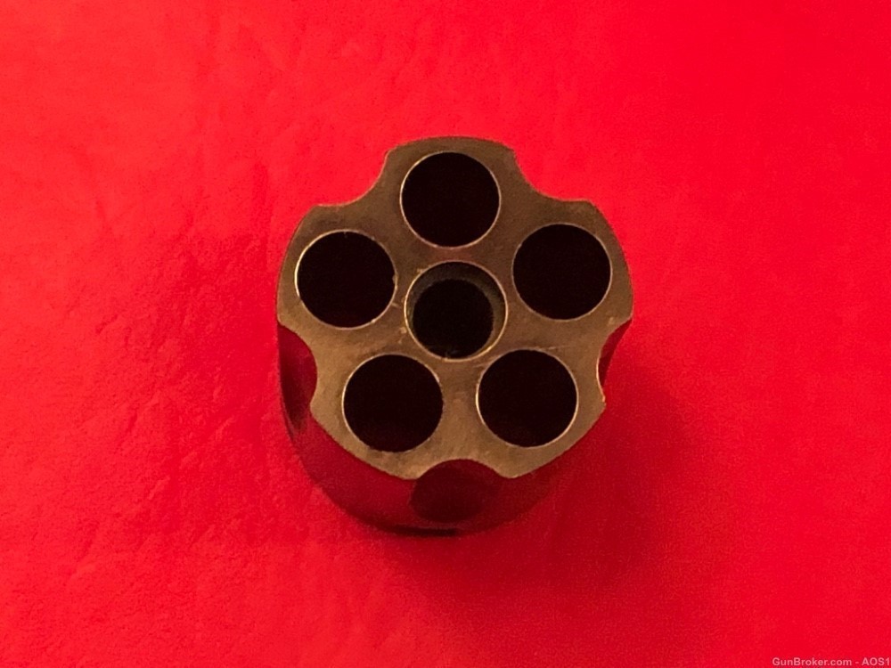 Smith and Wesson Model 36 37  J Frame 5 Shot .38 Special Cylinder-img-6