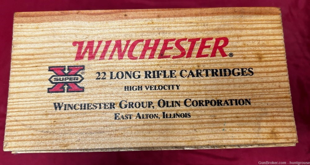 Winchester 22  Long Rifle wooden ammo box, collectors -img-4