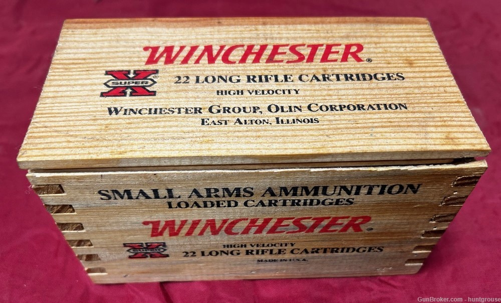 Winchester 22  Long Rifle wooden ammo box, collectors -img-0