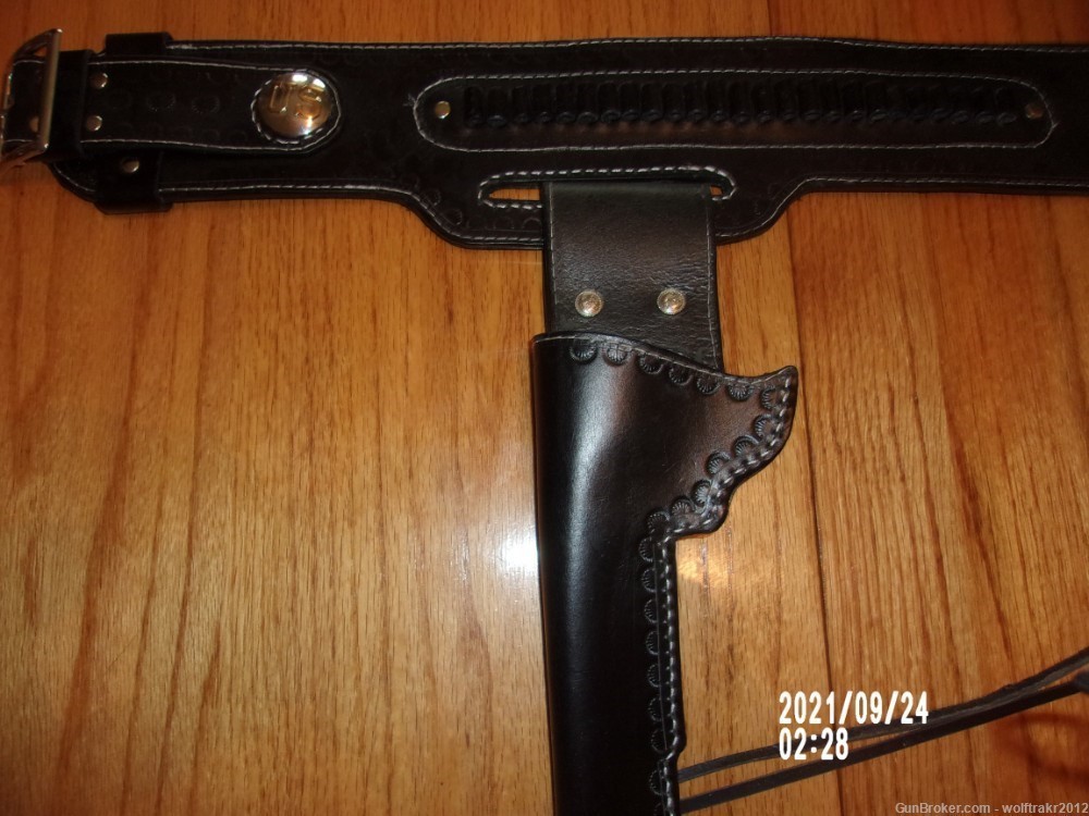 Double Holster Kiln Dyed Black Leather 22 Cal. Fits most 6" Barrels-img-1