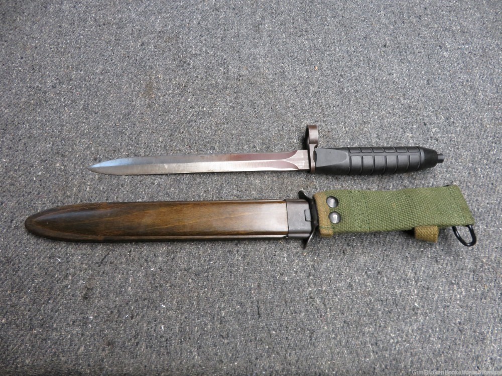 WEST GERMAN HK G3 LONG PATTERN BAYONET WITH SCABBARD (RARE)-img-2