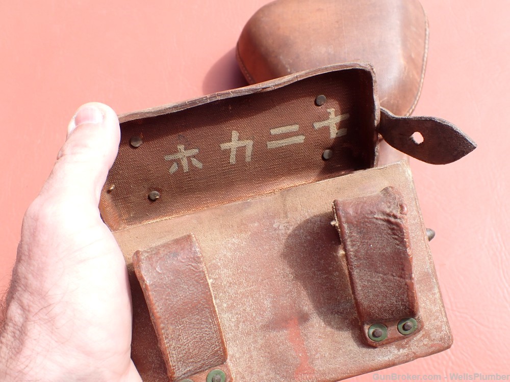 JAPANESE WWII TYPE 14 NAMBU HOLSTER WITH COMBAT BELT AND AMMO POUCH (RARE)-img-13