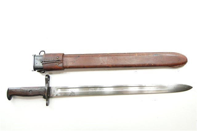 US SPRINGFIELD ARMORY MODEL 1905 BAYONET w/ LEATHER COVERED SCABBARD (1906)-img-0