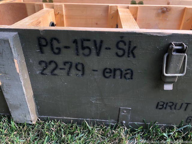 RUSSIAN RPG WOODEN CRATE WITH FUSE CONTAINERS CZECH PG-9 RPG CRATE (RARE)-img-2
