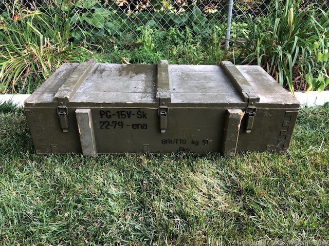 RUSSIAN RPG WOODEN CRATE WITH FUSE CONTAINERS CZECH PG-9 RPG CRATE (RARE)-img-0