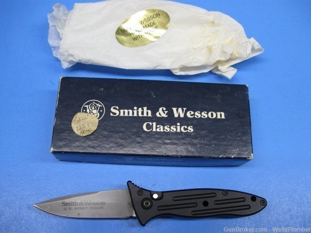 US ARMY SMITH & WESSON 1251 FOLDING LOCKING KNIFE SW-1251 WITH BOX-img-0