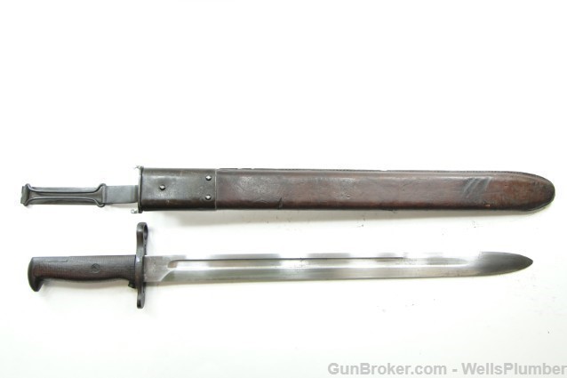 US ROCKISLAND ARMORY MODEL 1905 BAYONET w/ LEATHER COVERED SCABBARD (1906)-img-0