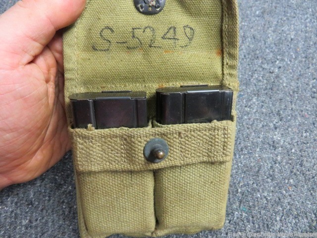 US WWII M1 CARBINE “STOCK TYPE” AMMO POUCH WITH (2) 15-ROUND MAGAZINES-img-12