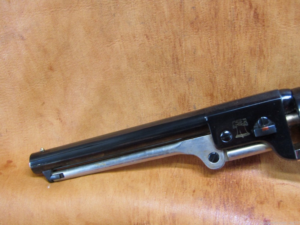 Rare Find High Standard 1851 American Bicentennial Revolver 1776 - 1976 -img-10