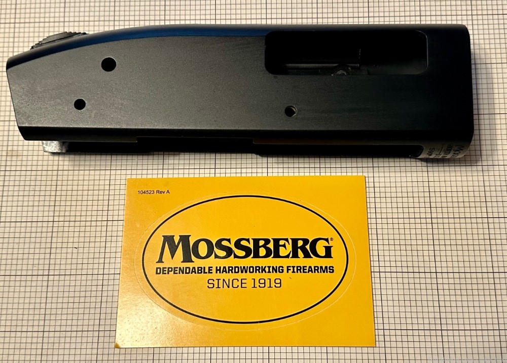 New Takeoff 20 Gauge Mossberg 590 Receiver with OEM Safety & OEM Ejector-img-2