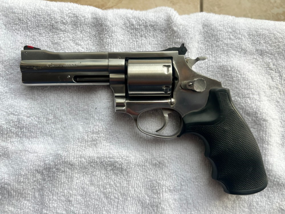 Beautiful Amadeo Rossi .357 Magnum Revolver Red front sight-img-0