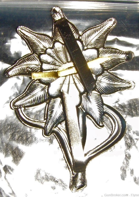 Germany WWII Pin Edelweiss REPRODUCTION German-img-3