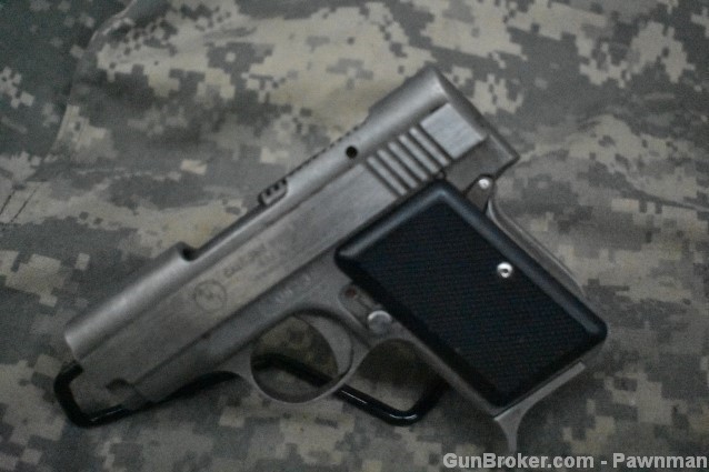 AMT Back Up in 380 ACP/9mm Kurz-img-2