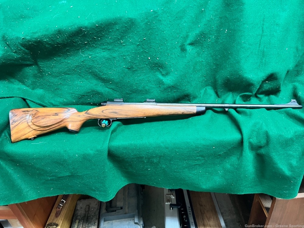 Custom Left Hand Winchester model 70 30/06 French Walnut-img-0