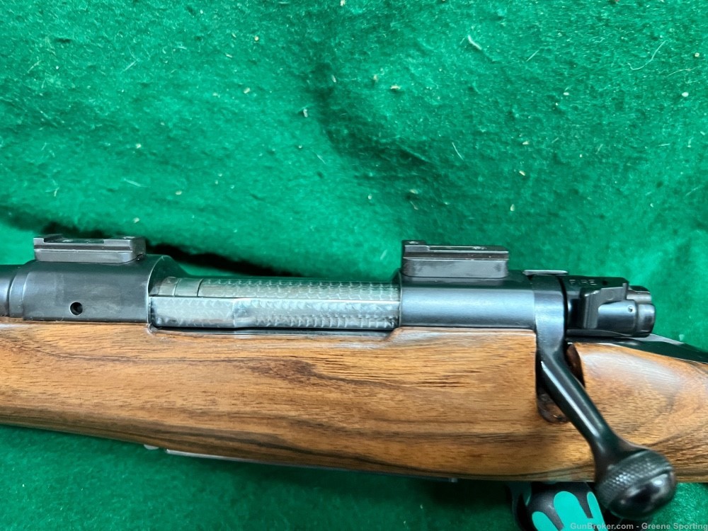 Custom Left Hand Winchester model 70 30/06 French Walnut-img-8
