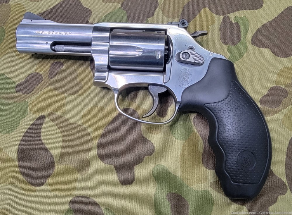 Smith & Wesson Model 60 in .357 Mag - No Reserve-img-0