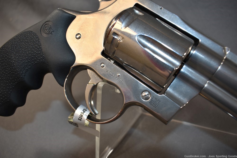 NiB - Colt Anaconda - .44 Magnum Double-Action Revolver w/  8" Barrel-img-7