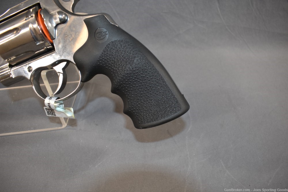 NiB - Colt Anaconda - .44 Magnum Double-Action Revolver w/  8" Barrel-img-4
