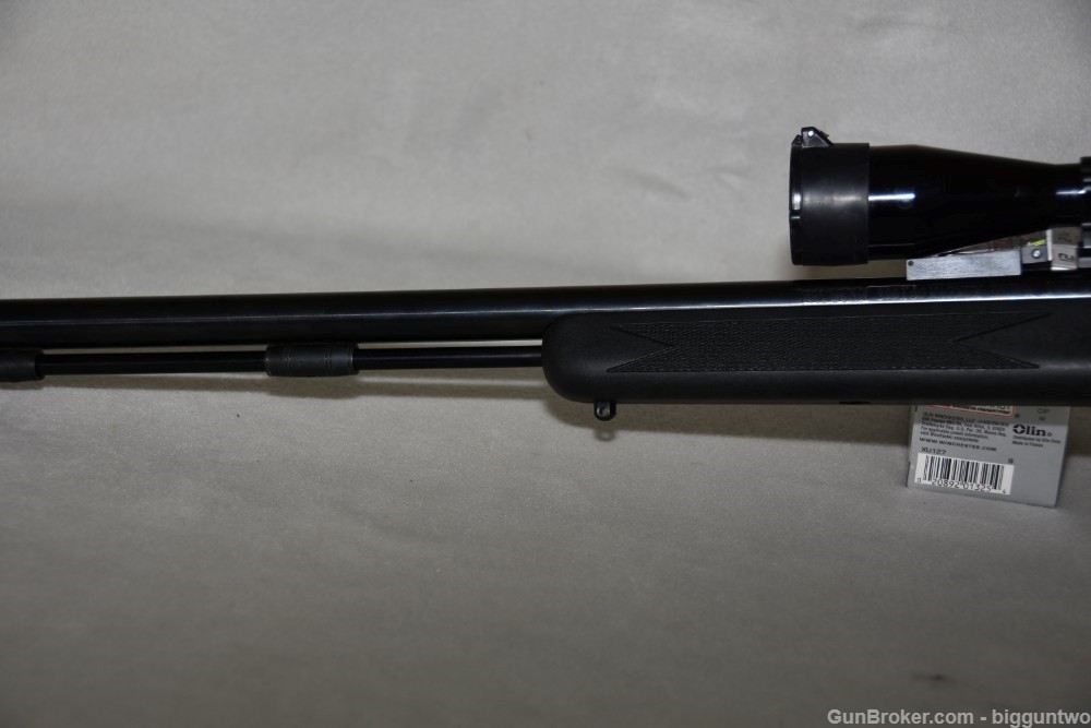 Thompson Center Encore 209 X 50 Magnum, 50 Caliber Rifle with accessories  -img-6