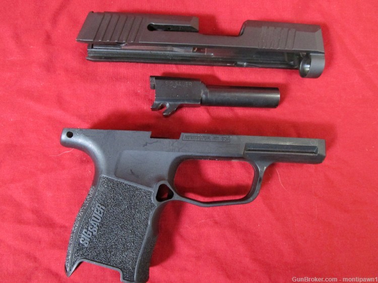 Sig Sauer p365 stripped Slide Barrel and Grip Used -img-0