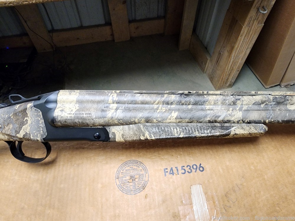 NEW! CHARLES DALY TRIPLE BARREL THREAT MAGNUM 12 GA 28" 3.5 CAMO OVER UNDER-img-7