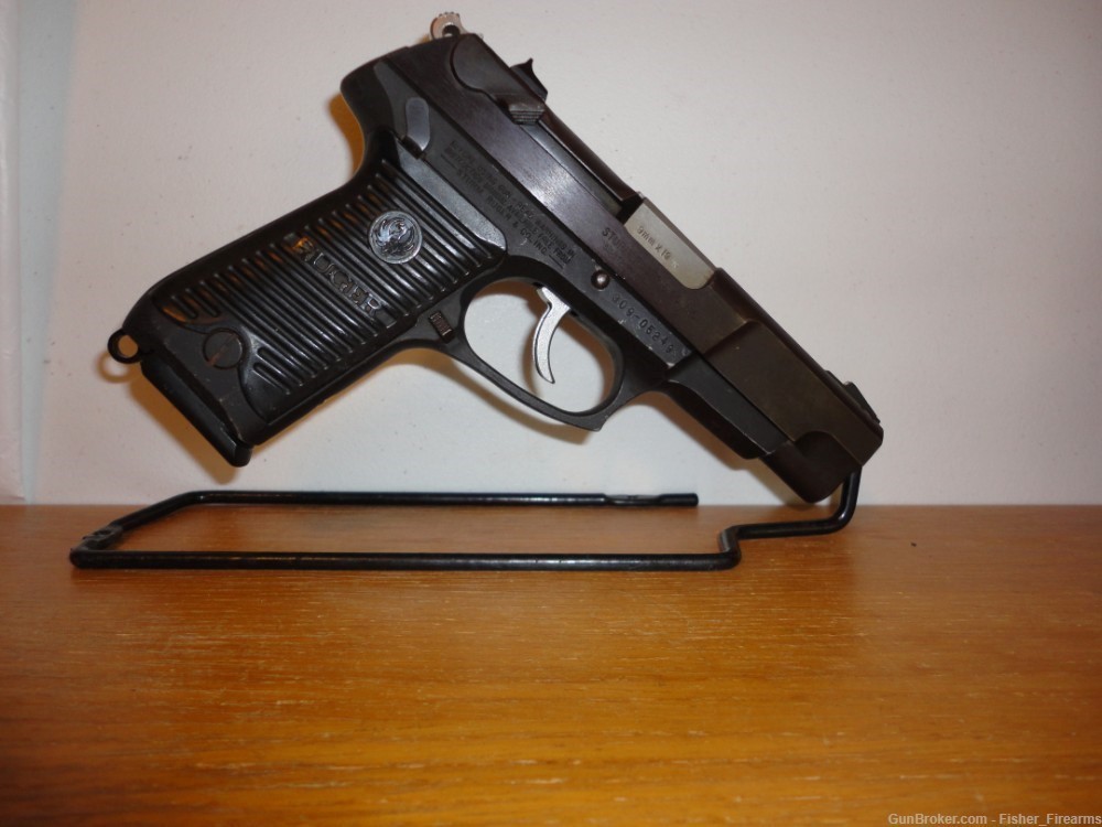 Ruger P89  Used in Good Condition with one magazine-img-0