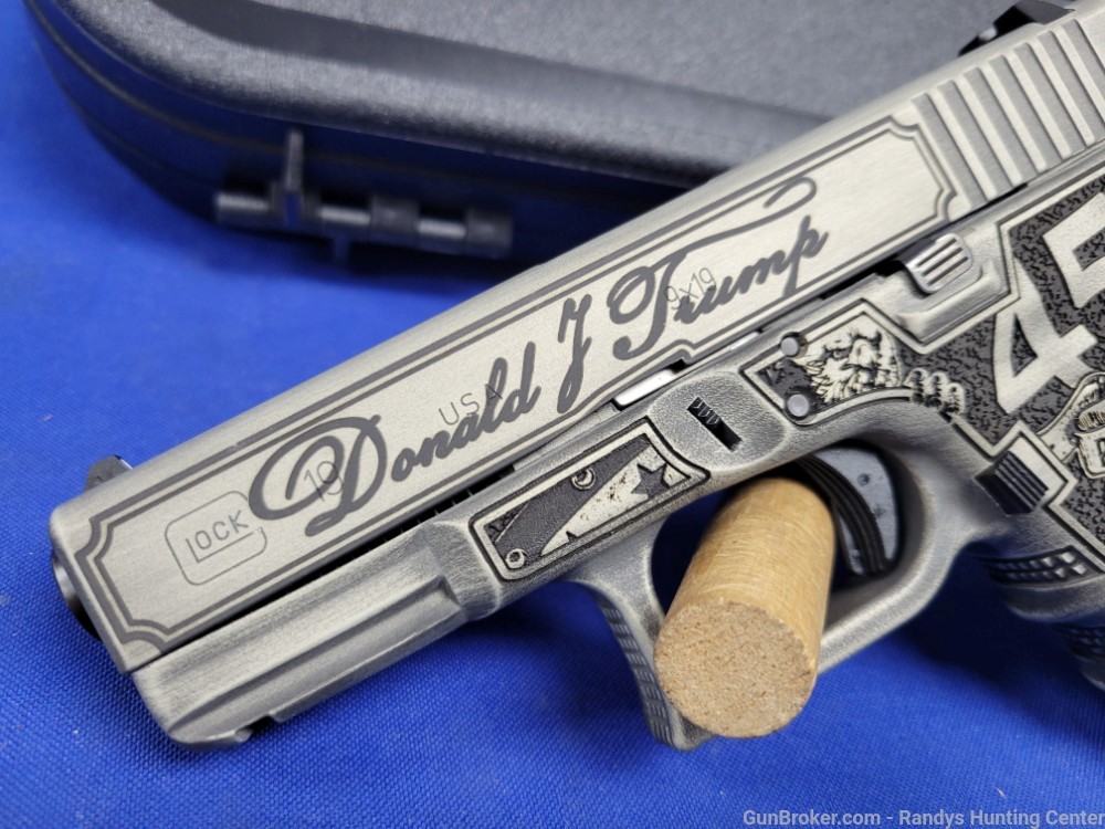 Glock 19 Donald Trump 2024 Distressed Gray 9mm Semi-Auto Pistol NEW-img-3