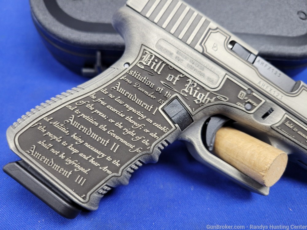 Glock 19 Donald Trump 2024 Distressed Gray 9mm Semi-Auto Pistol NEW-img-5