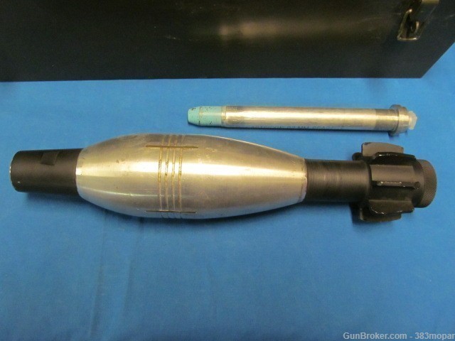 1990 U.S. 81mm Mortar Training Device Sabot (Inert) M1 with manual and box-img-4
