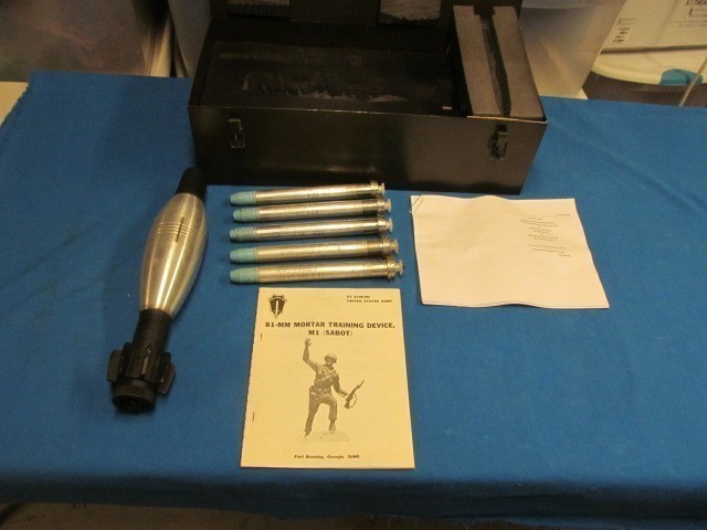 1990 U.S. 81mm Mortar Training Device Sabot (Inert) M1 with manual and box-img-0