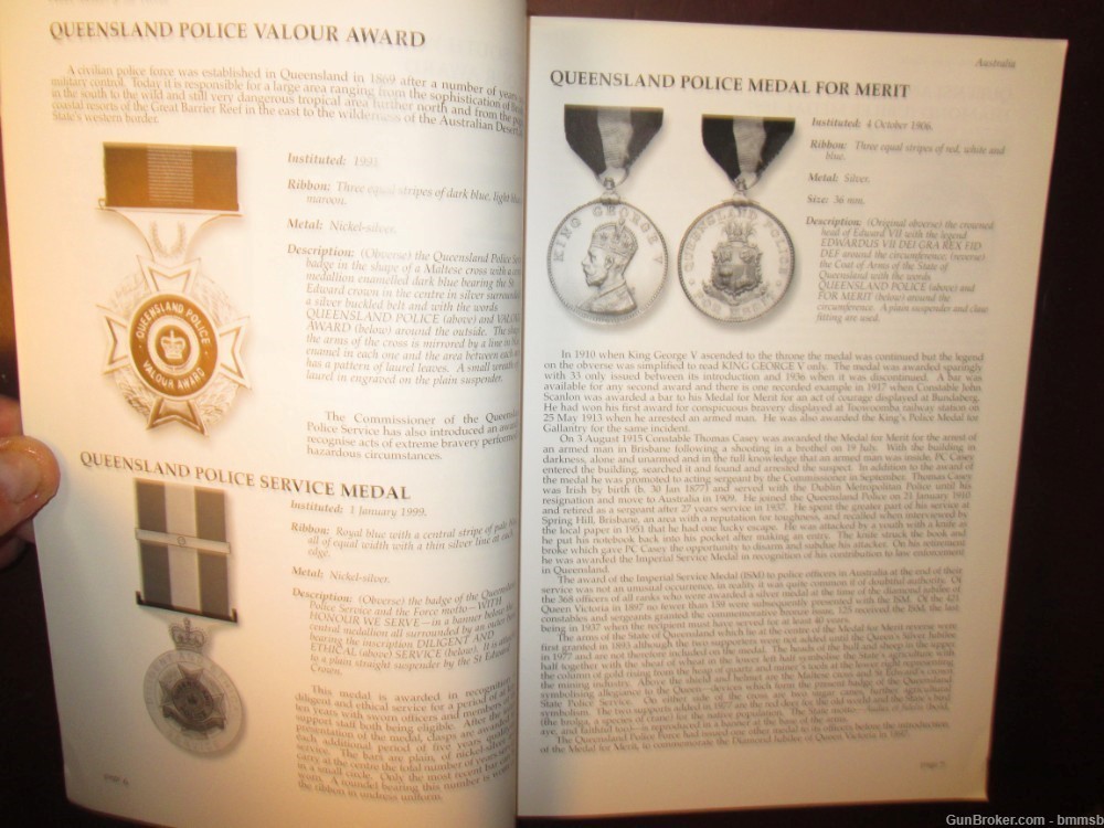 POLICE MEDALS OF THE WORLD, by Roger Campion-img-7