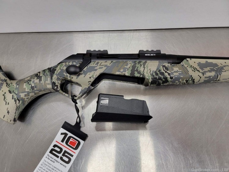 Benelli Lupo .300 Win mag 24" Threaded Bbl. Open Country Camo-img-6