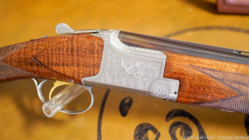Browning Pigeon Grade Superposed 12GA 26.5" Superlight Shotgun With Case!-img-1