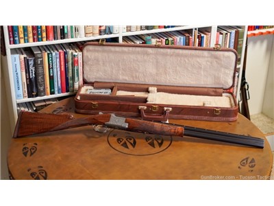 Browning Pigeon Grade Superposed 12GA 26.5" Superlight Shotgun With Case!